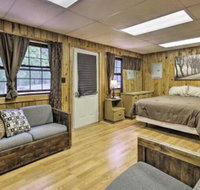 Urban Ranch Apt w / 50 Acres by Raystown Lake - Accommodation Seattle