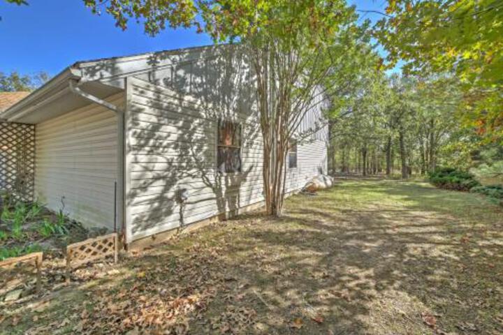 Tahlequah House W / Screened In Porch & Fire Pit! - thumb 2
