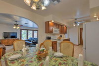 Black Canyon City Apartment w / Patio  Grill