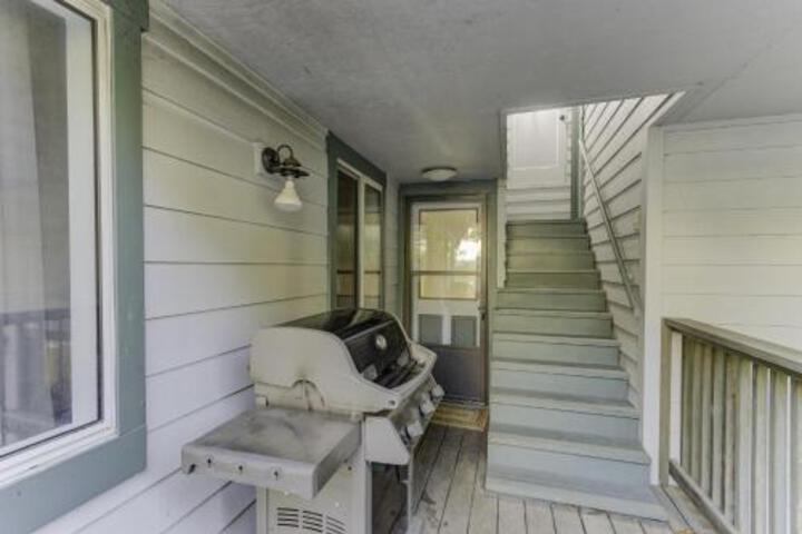 Hilton House Home - thumb 6