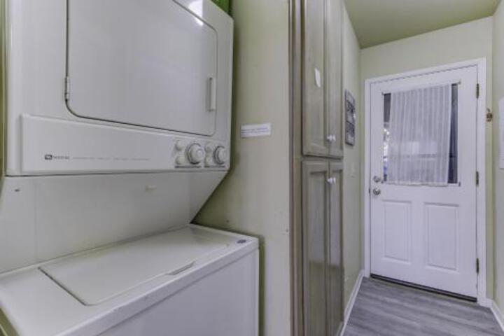 Hilton House Home - thumb 4