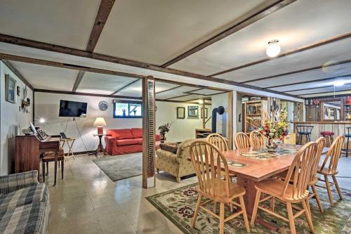 NEW Bedford Home W / Deck Views & Finished Basement - thumb 3