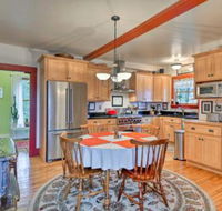 Farmhouse 7 Mi to Craftsbury Outdoor Center - Accommodation Seattle