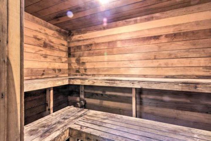 Lake Hamilton Condo W / Private Boat Slip! - thumb 5