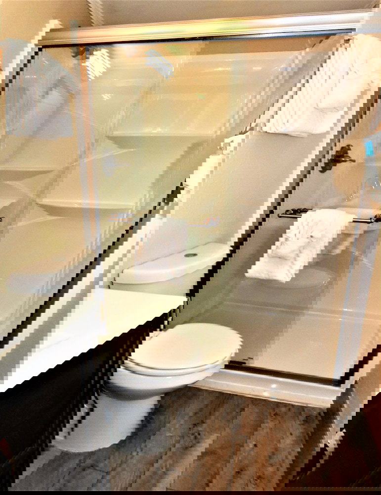 0302 Waters Edge Resort Condo - thumb 3