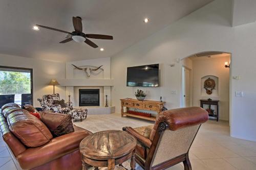 Cave Creek Family Home W / Patio Grill & Pool - thumb 2