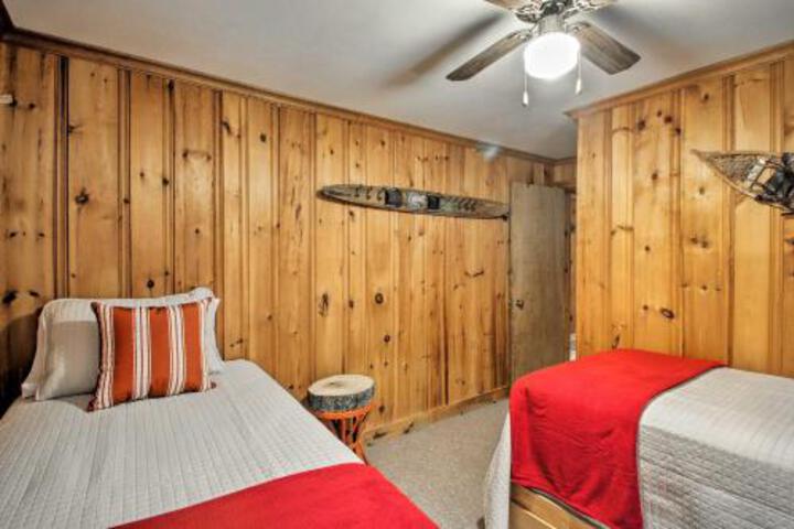 Waterfront Sebago Lake Cottage W / Dock + Beach - thumb 2