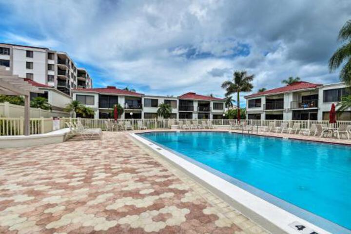 St. Petersburg Condo W / Views 3 Mi To Beach! - thumb 2