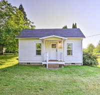 Ferndale Cottage on Private 20 Acre Farm - Accommodation Seattle