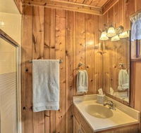 Waterfront Lake Placid Home w / Private Dock - Accommodation Seattle