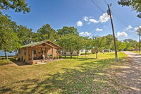 NEW Cozy Cabin on Cedar Creek Lake w / Grill  Kayak