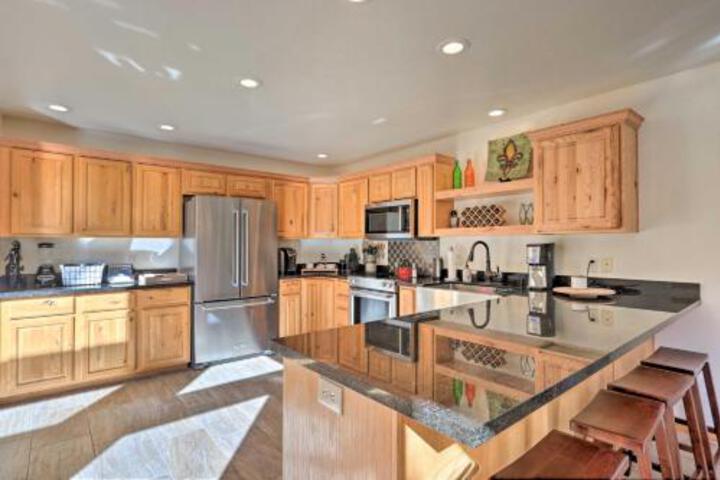 Show Low Cabin With Fire Pit Game Room & BBQ! - thumb 6