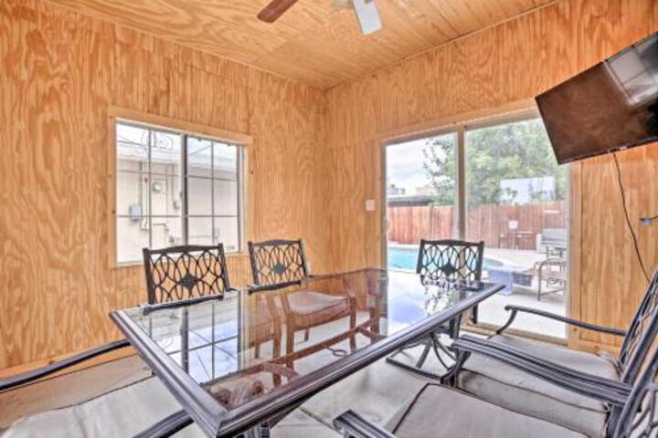 Home W / Private Pool Near The Las Vegas Strip - thumb 3