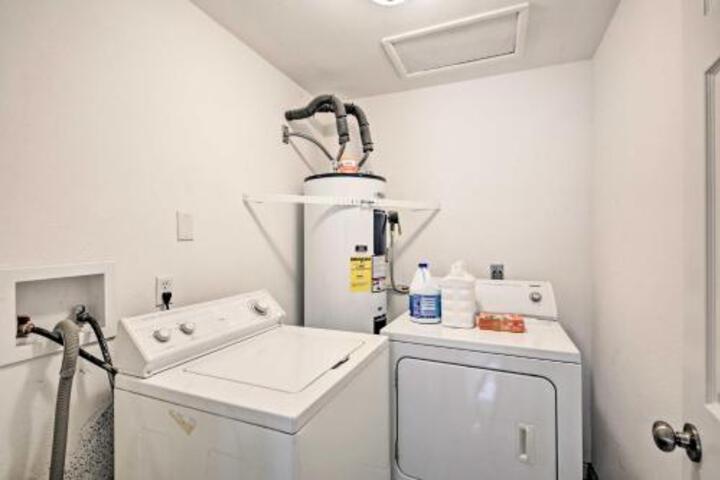 Home W / Private Pool Near The Las Vegas Strip - thumb 6