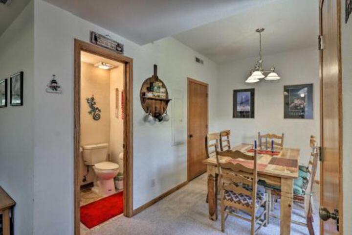 Fraser Condo W / Ski Shuttle + Hot Tub Access! - thumb 4