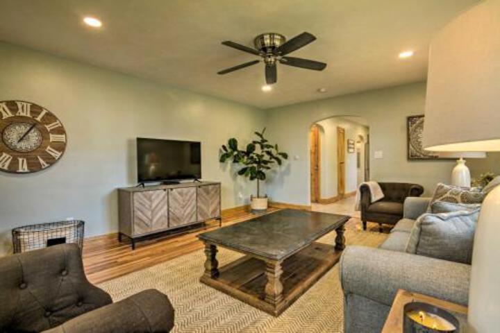 Cozy Modern Home 2 Miles From Downtown Erie! - thumb 4