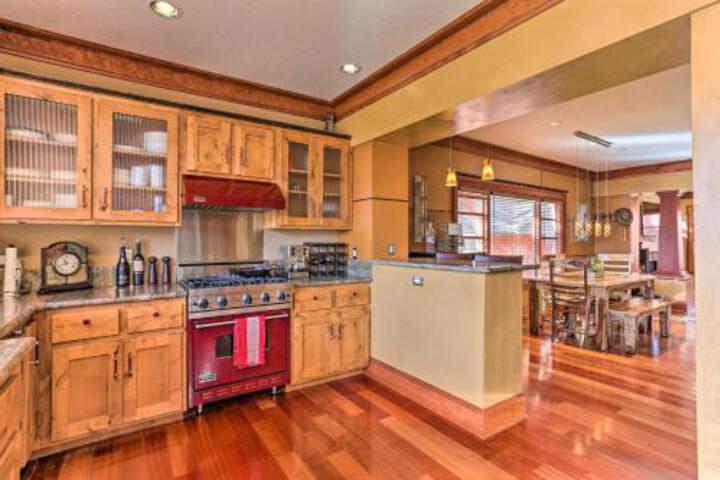 Unique House W / Courtyard In North End Boise! - thumb 1