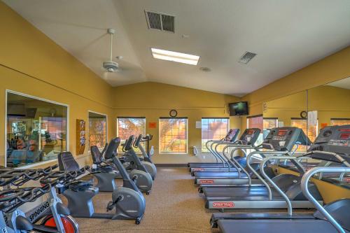 Golf Course Townhome W / Pool & Rec Center Access! - thumb 5