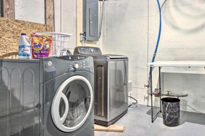 Renovated Historic Home Less Than 1 Mi To Eagle Point! - thumb 5