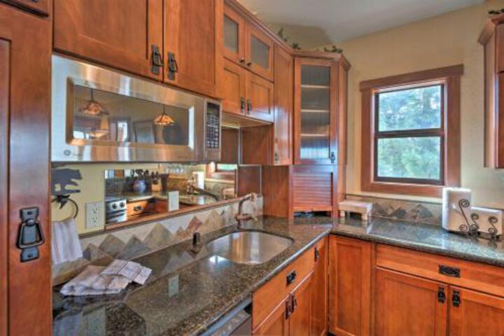 Heavenly Valley Hideaway With Lake Tahoe Views! - thumb 3