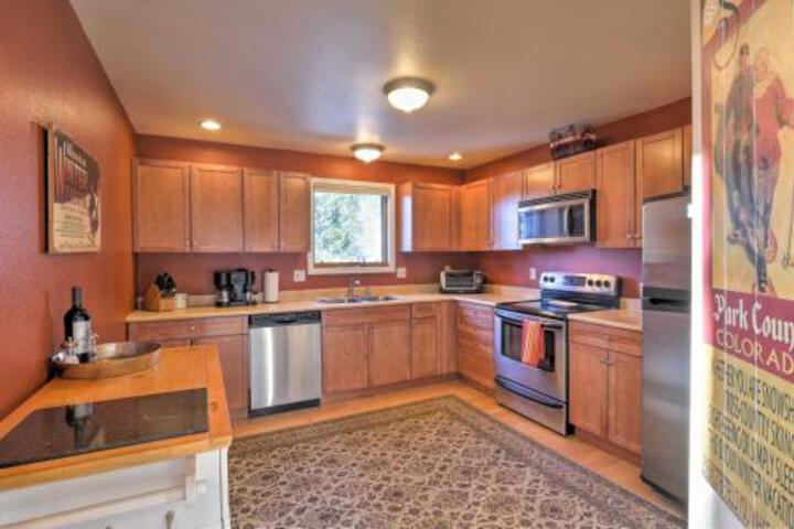 Rocky Mtn Escape With Hot Tub 16 Mi To Breck! - thumb 2