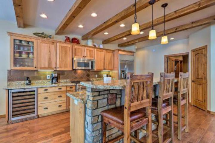 Show Low Luxe Cabin W / Forest Views + Fire Pit - thumb 4