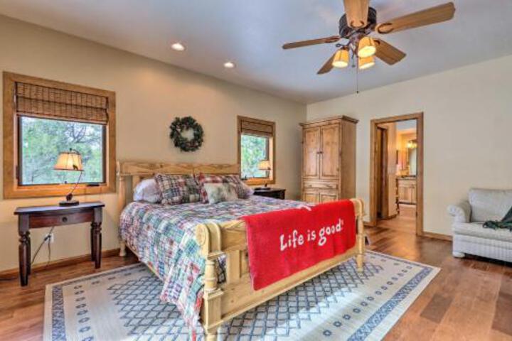 Show Low Luxe Cabin W / Forest Views + Fire Pit - thumb 2