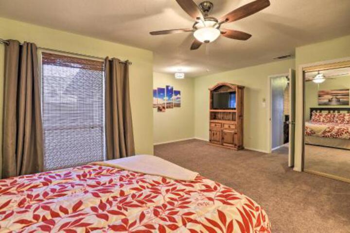 Lake Granbury Getaway Less Than 2 Mi To Historic Dwtn - thumb 3