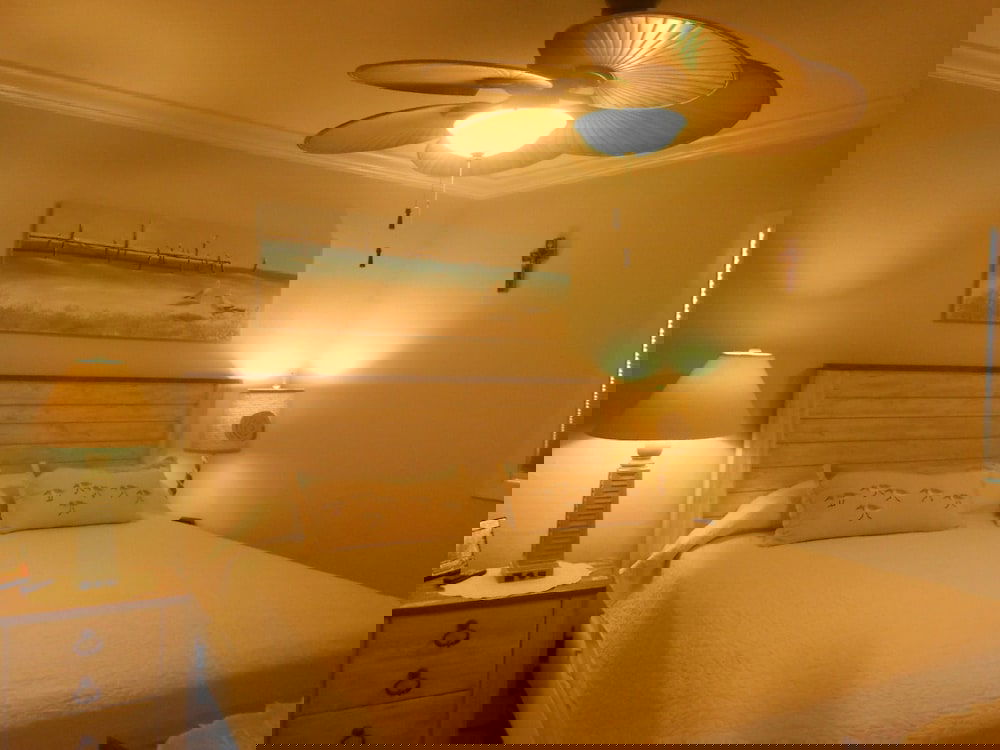 1009 Waters Edge Resort Condo - thumb 5