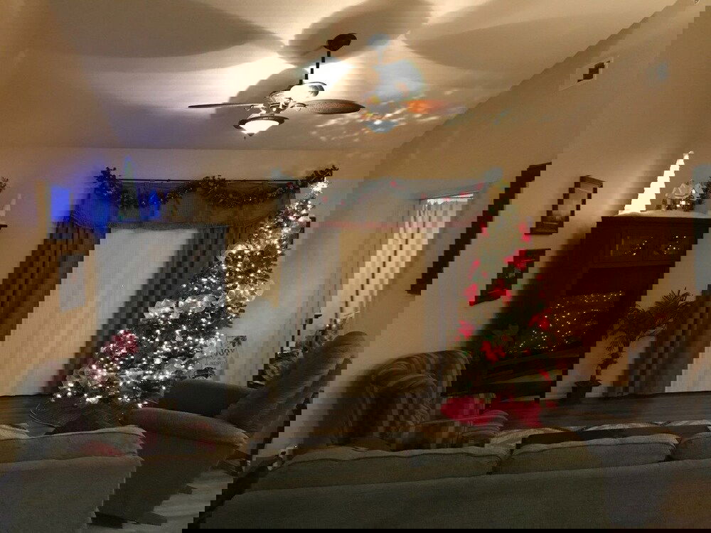 Highrise Haven 2 Bedroom Condo - thumb 4