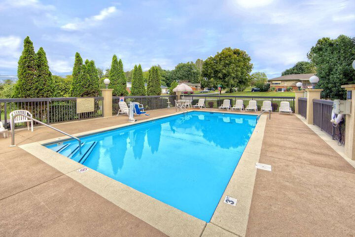 Hampton Inn Morristown - thumb 2