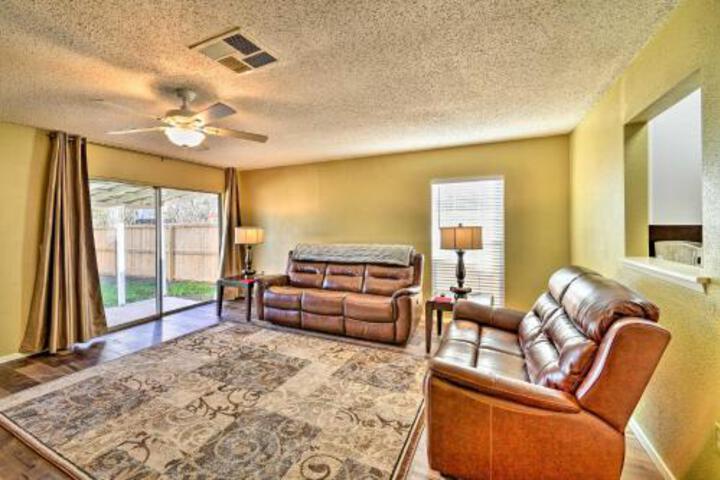 San Antonio Family Home: Shop Dine Explore! - thumb 2