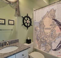 Bayside Resort Home with Pool 5 Miles to Beach - Accommodation Seattle