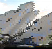 A Shore Thing by Long  Foster - Accommodation Seattle