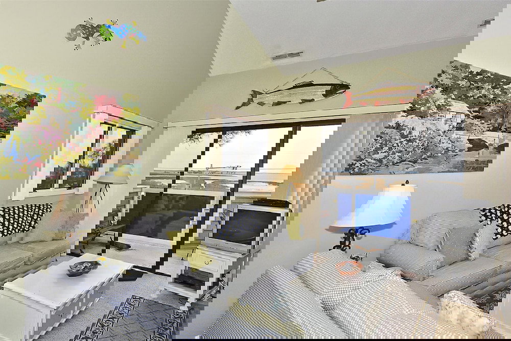 East Of The Sun 621 By Long & Foster - thumb 6