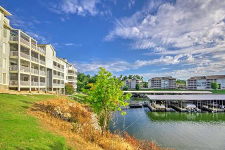 Luxe Lakeside Regatta Bay Getaway With Pool Access! - thumb 5