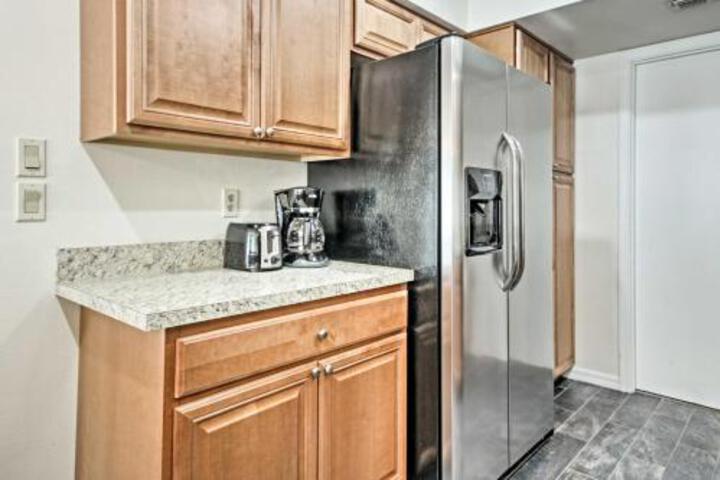 1 Story Bradenton Home With Pool 10 Mins To Beach! - thumb 1