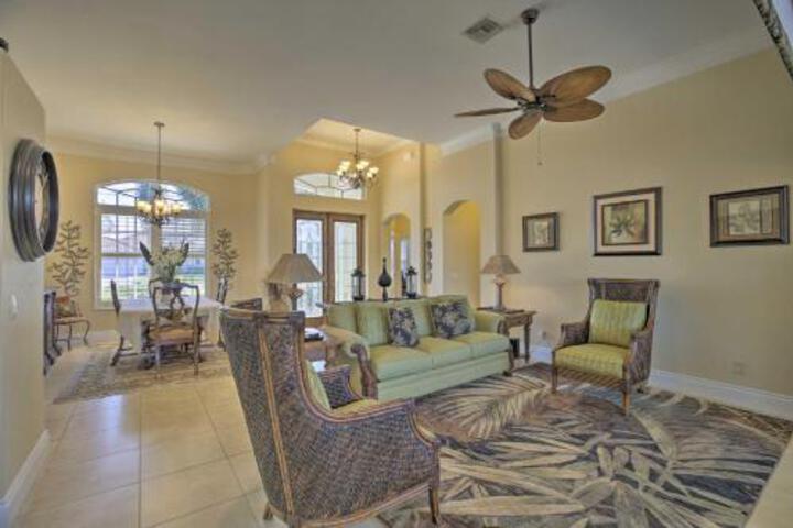 Waterfront Luxury Home With Private Dock Lanai - thumb 1