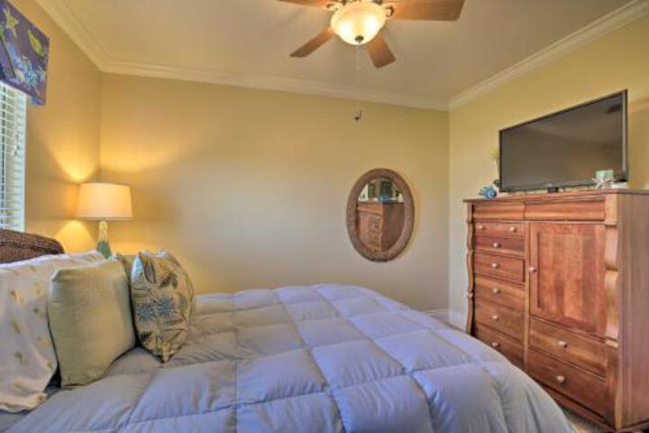 Waterfront Luxury Home With Private Dock Lanai - thumb 4