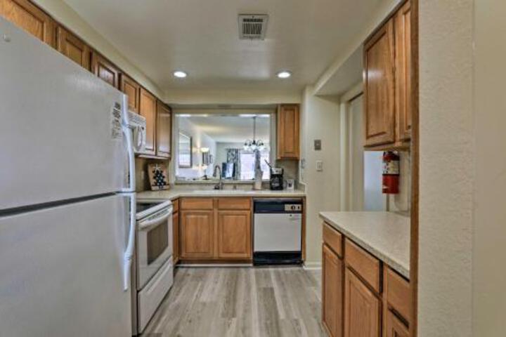 Inviting Cocoa Beach Condo With Ideal Location! - thumb 4