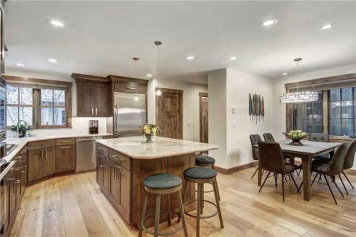 Alpine Retreat Townhouse - thumb 5