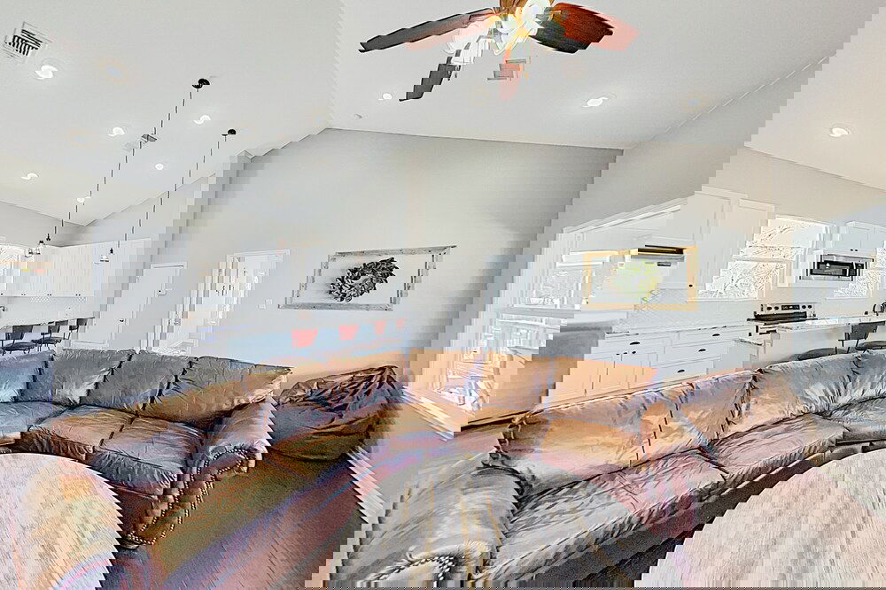 New Listing! Brand New Colorado River 2 Bedroom Home - thumb 5