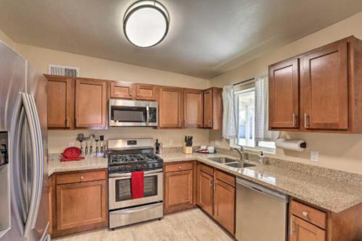 Family Friendly Escape Downtown Tucson 4 Mi! - thumb 0