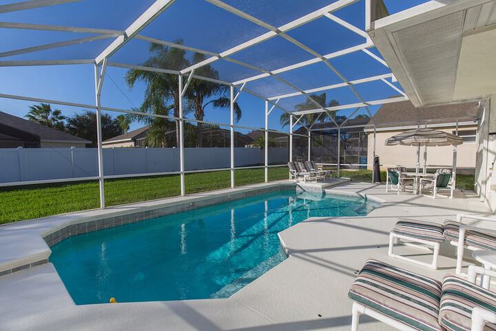 Henley Palms By Florida Spirit - thumb 2