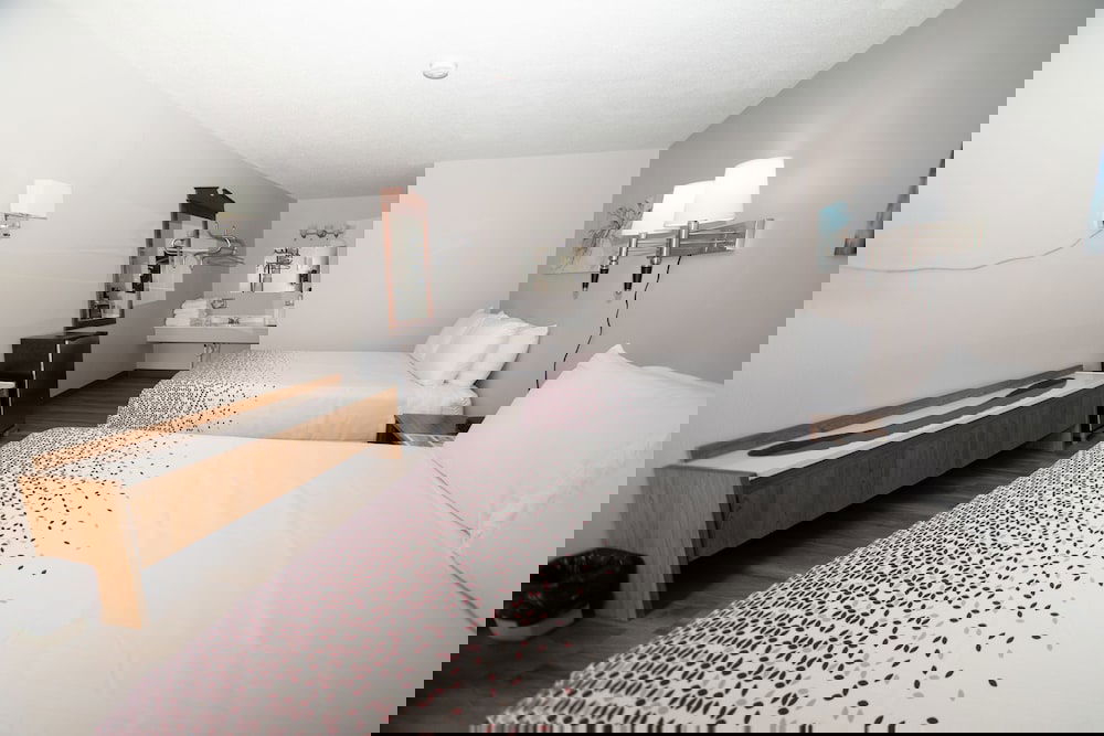 Shady Rest Motel - thumb 6