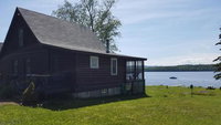 Poets Lodge Rustic 4 bedroom cabin on the shores of Mooselookmeguntic Lake