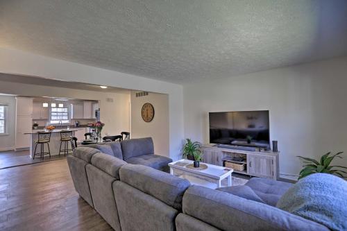 Modern Home 3 Mi To UK 5 Mi To Bourbon Trail - thumb 6