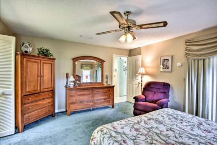 Family Getaway In Melbourne 7 Mi To Beach! - thumb 0