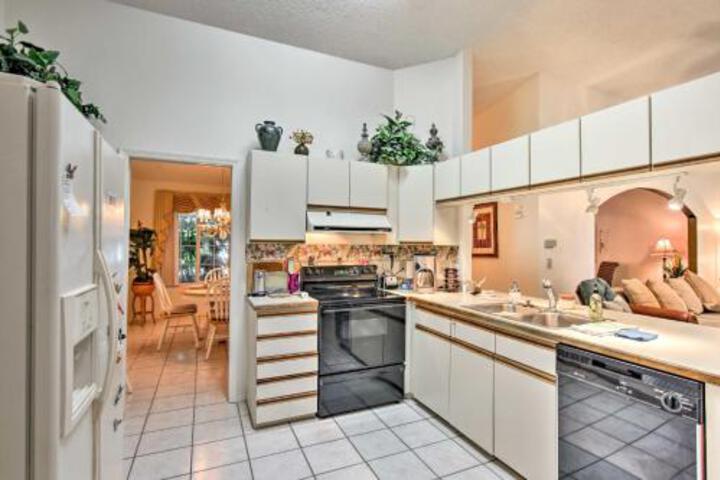 Family Getaway In Melbourne 7 Mi To Beach! - thumb 2