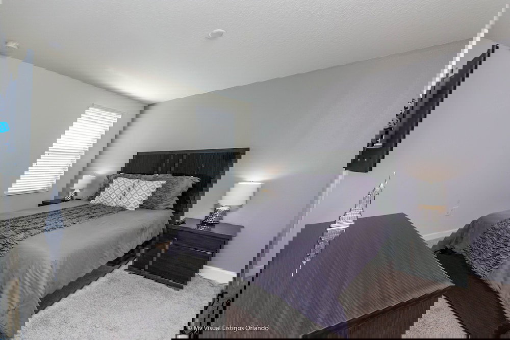 1533 Mulligan Blvd - thumb 4